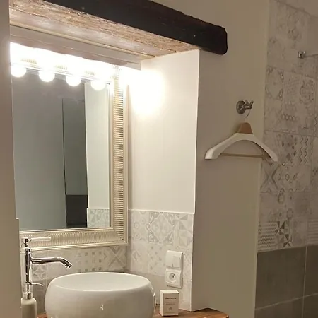 La Fontaine du Perche - Home Cinéma, Sauna, SPA, piscine intérieure chauffée jusqu'à fin novembre 펜션
