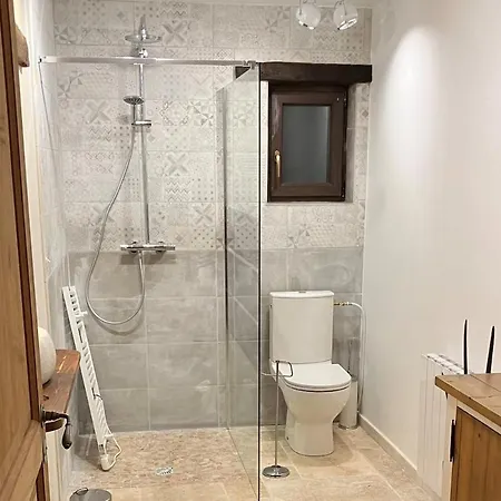La Fontaine du Perche - Home Cinéma, Sauna, SPA, piscine intérieure chauffée jusqu'à fin novembre 펜션