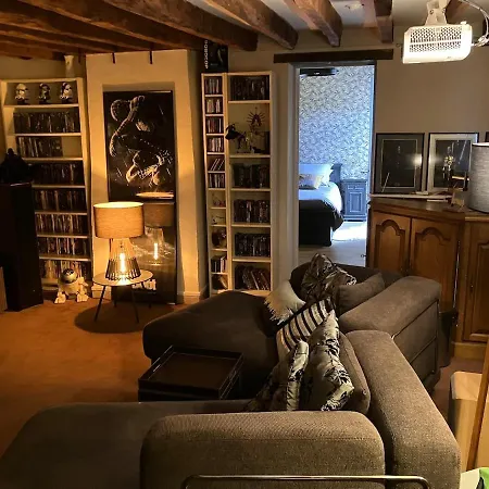 펜션 La Fontaine du Perche - Home Cinéma, Sauna, SPA, piscine intérieure chauffée jusqu'à fin novembre Longny-les-Villages